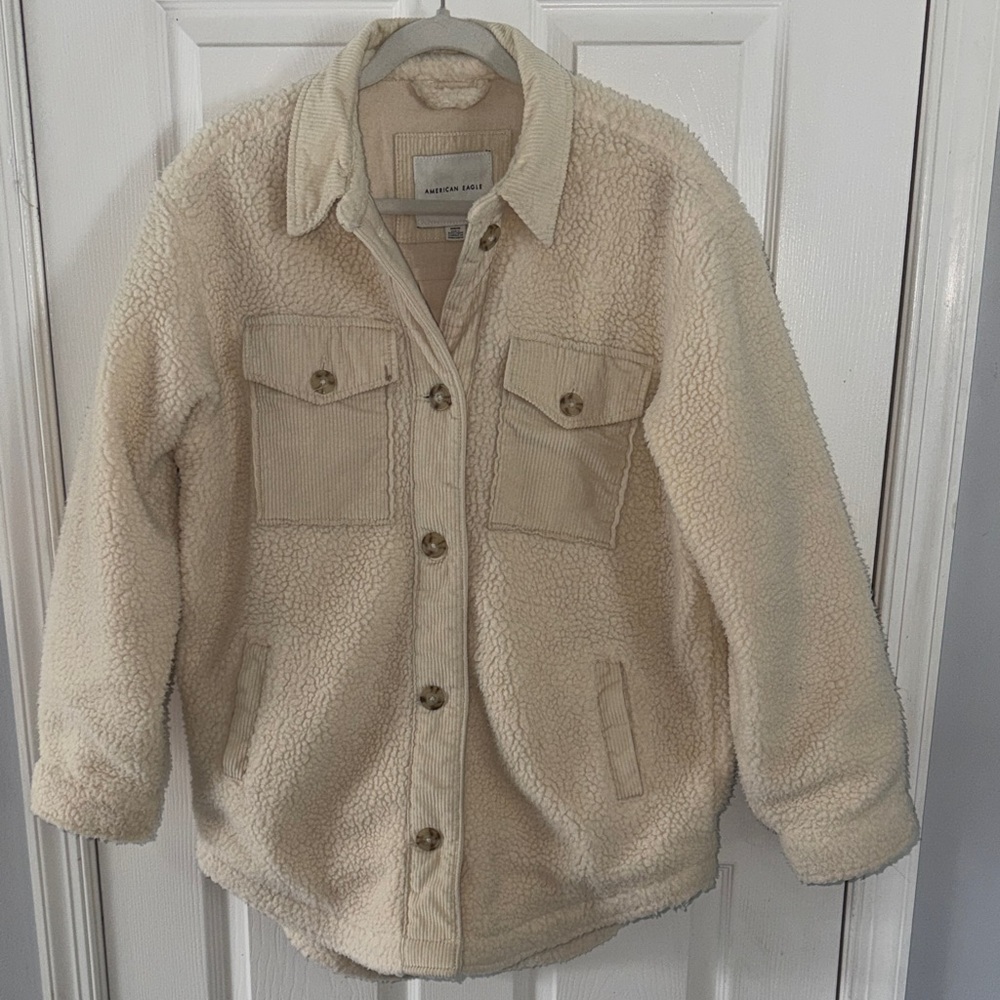 American Eagle Outfitters Cream Sherpa Jacket Oversized M
